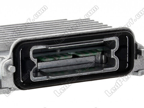 Zoom on the connector of the Xenon ballast for Citroen DS4