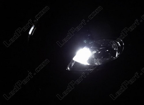 Pack LED sidelights for Renault Trafic (parking lights)